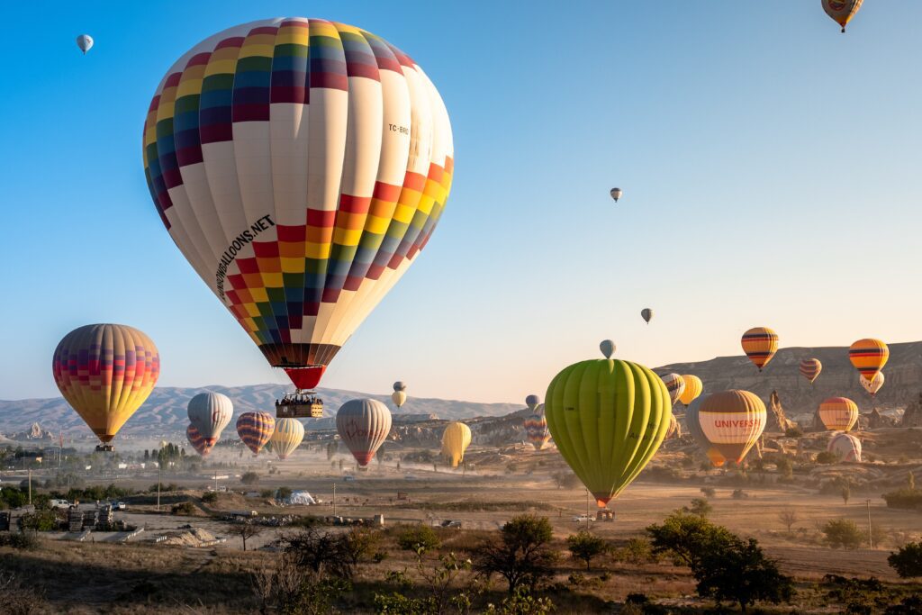 Полетам быть! В турецкой Каппадокии снова запускают воздушные шары