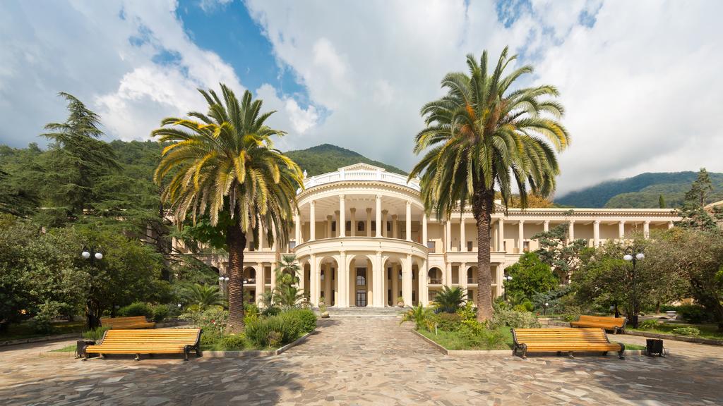 Абхазия в сентябре: самые востребованные отели с ценами - Журнал Виасан