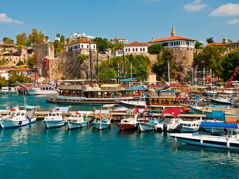 Анталия — самый популярный курорт Турции. Не верите? Посмотрите на факты