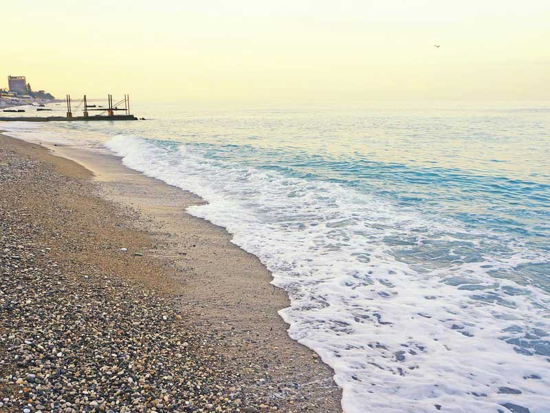 Солнечная красавица Гагра — самый живописный курорт Абхазии