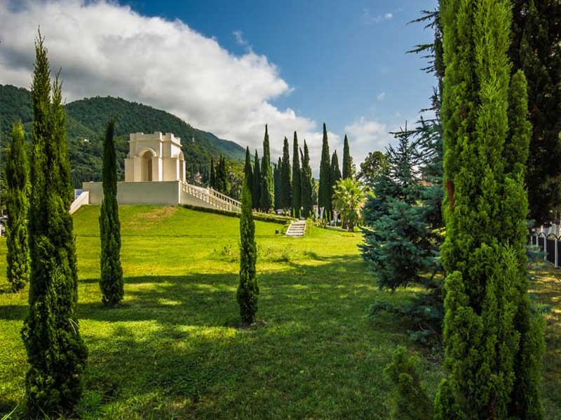 Солнечная красавица Гагра — самый живописный курорт Абхазии – Журнал Виасан