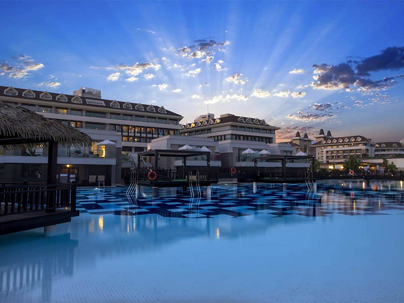 Только для взрослых: 16 лучших отелей Турции для тех, кто планирует отдых без детей