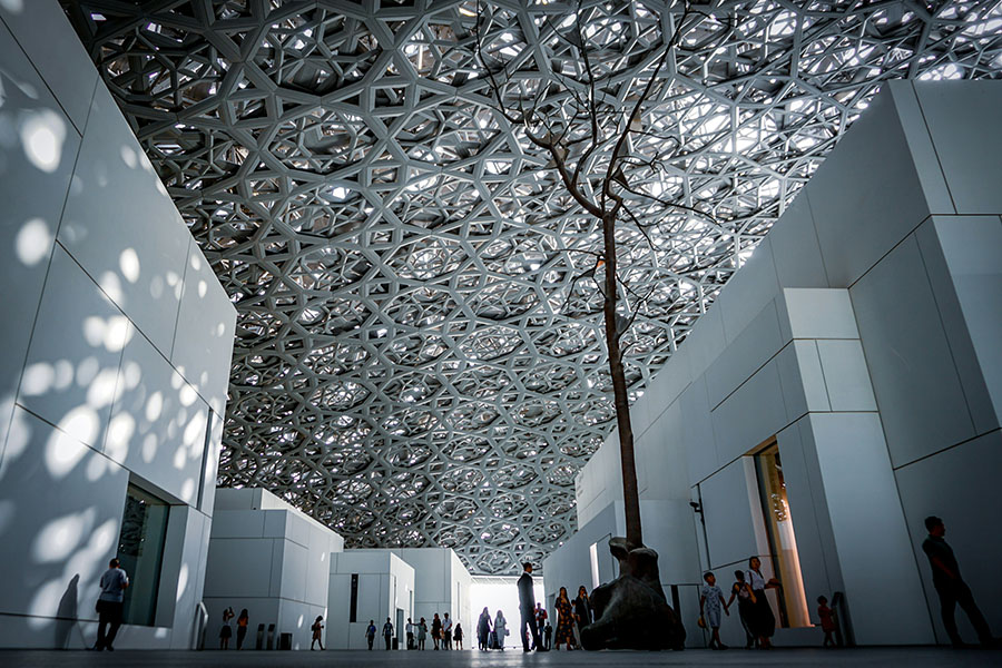 Абу-Даби: удивительный город-парк и столица развлечений ОАЭ