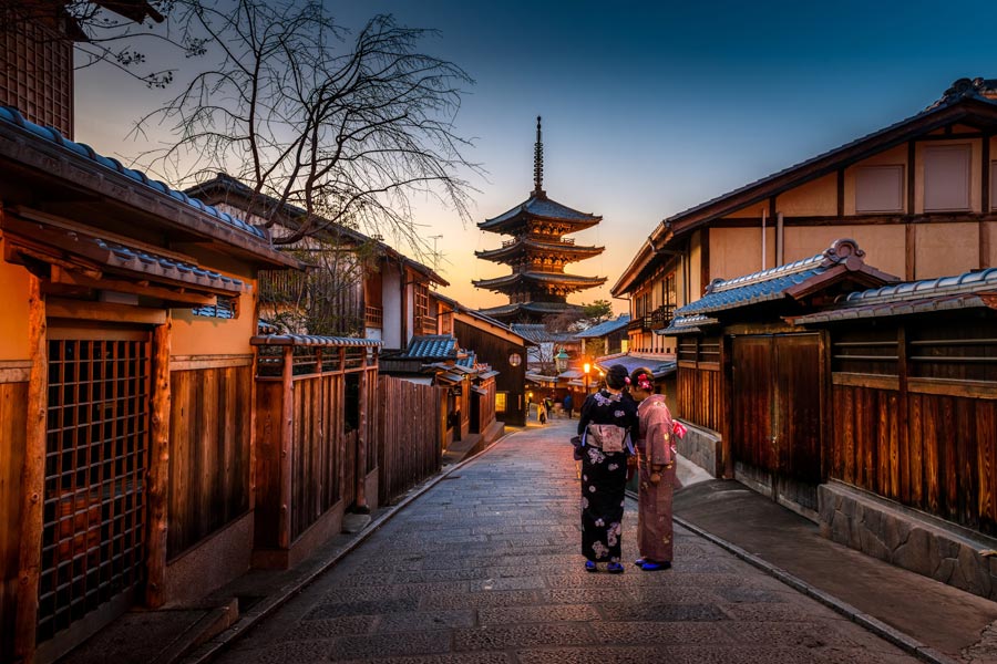 Для влюбленных в Японию: как добраться, когда лучше ехать, нужна ли виза и ПЦР-тест