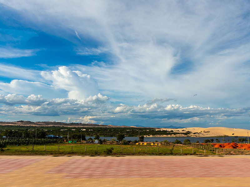 Фантьет — курорт на юге Вьетнама для серферов, романтиков и любителей белоснежных пляжей - Журнал Виасан