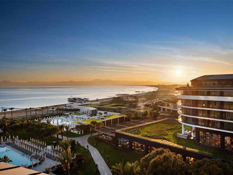 Топ-20 отелей Турции с открытым подогреваемым бассейном